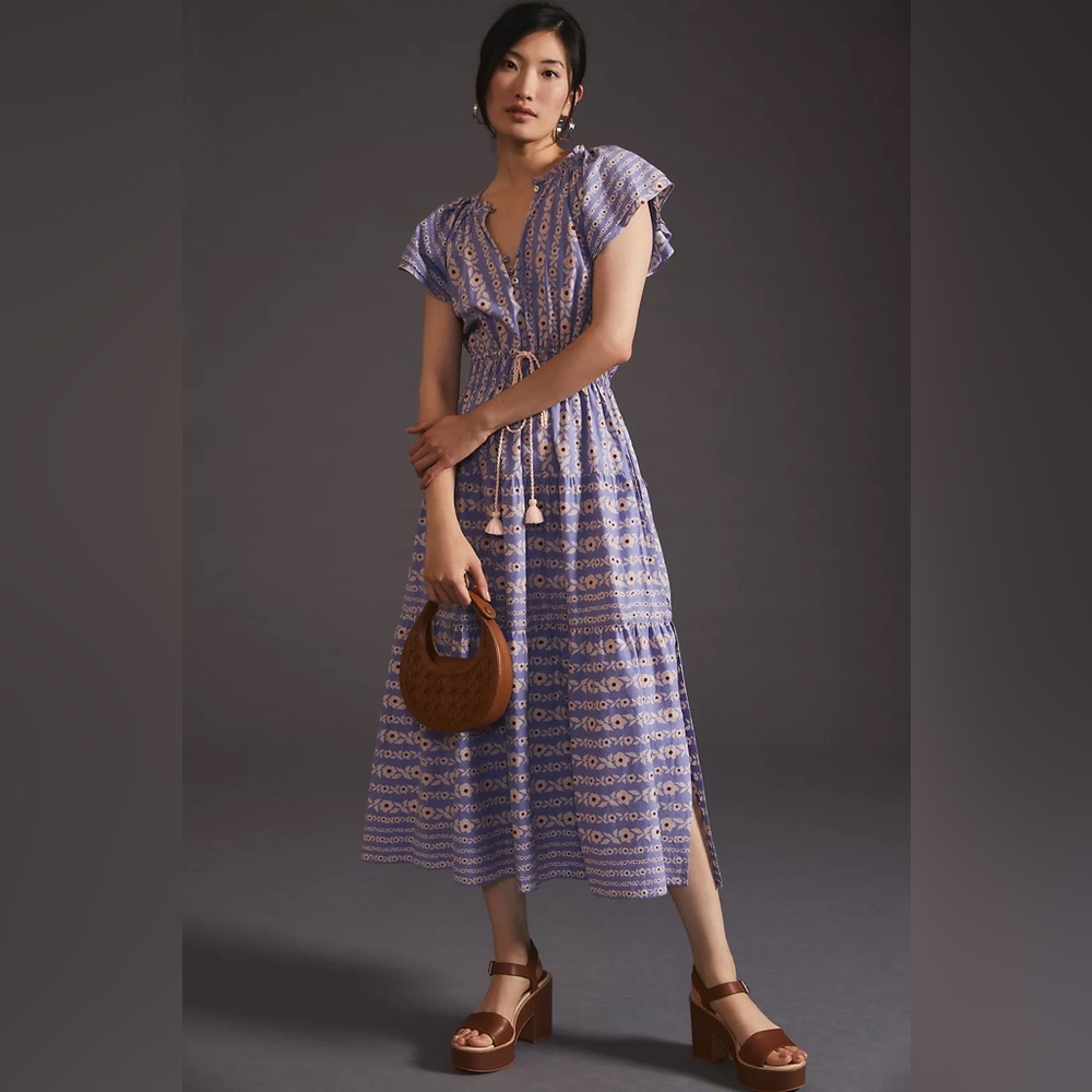 Omika Tie-Waist V-Neck Flirty Floral Midi Dress Like New Large